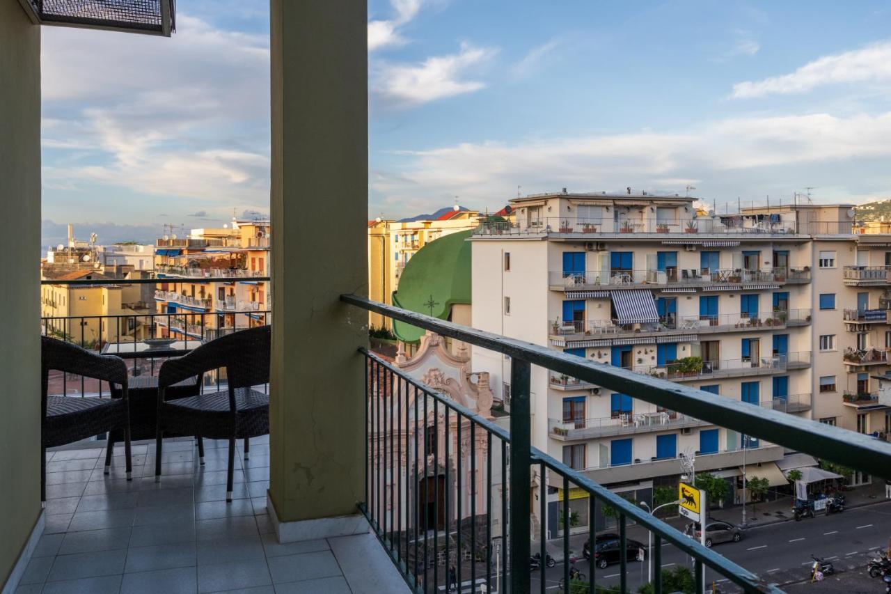 Rossella Holiday Home Соренто Екстериор снимка
